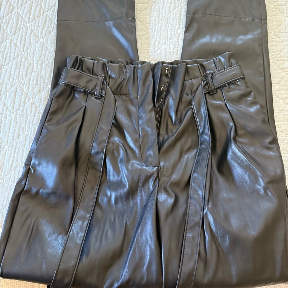 Women’s Black Pants